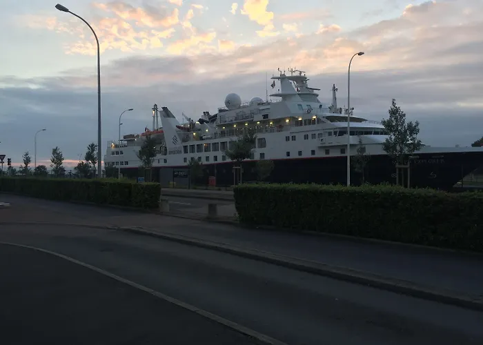 Le Phare 3* Ouistreham