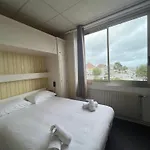 Otel Le Phare 3*