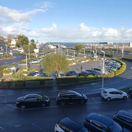 Hotel Le Phare Ouistreham