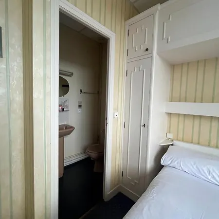 Le Phare 3* Ouistreham