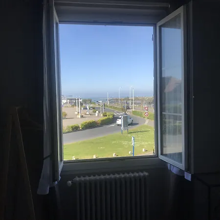 Отель Le Phare Уистреам