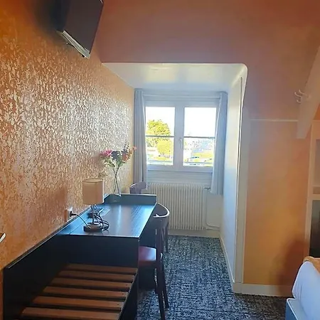 Le Phare 3* اويسترهام